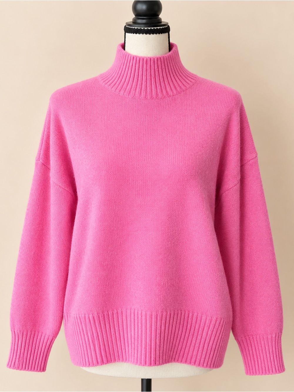 Madison the Label Hot Pink Funnel Neck Sweater S